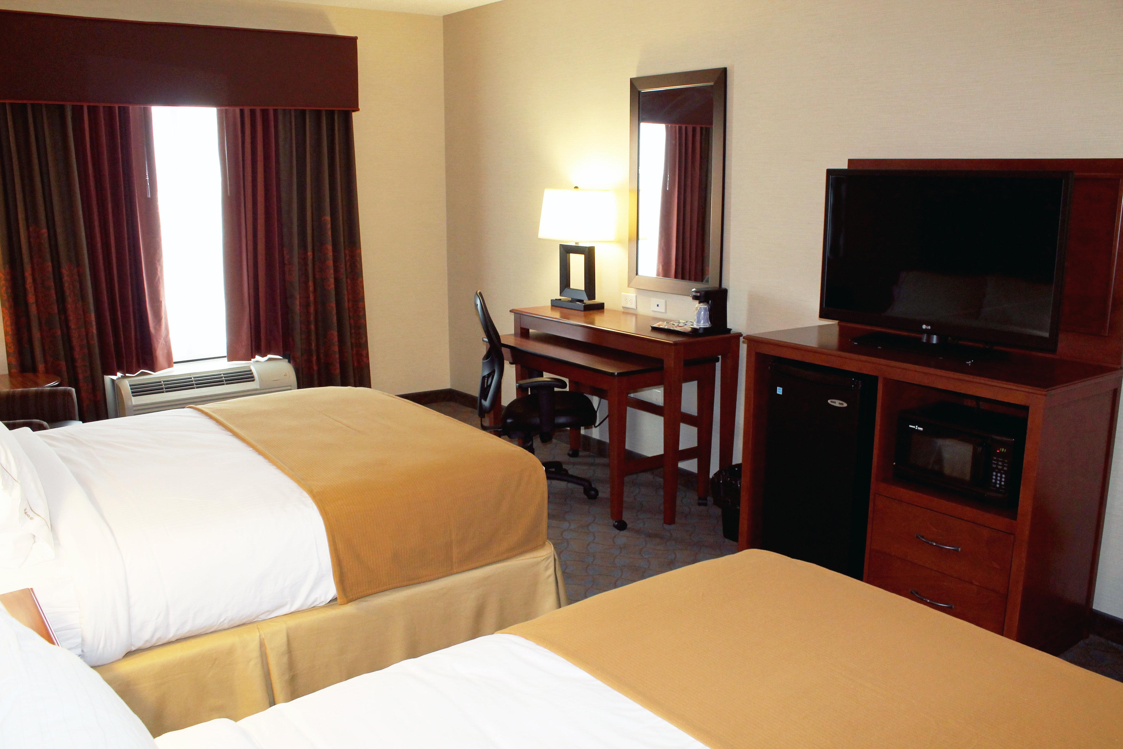 Holiday Inn Express & Suites Paducah West By Ihg Exterior foto